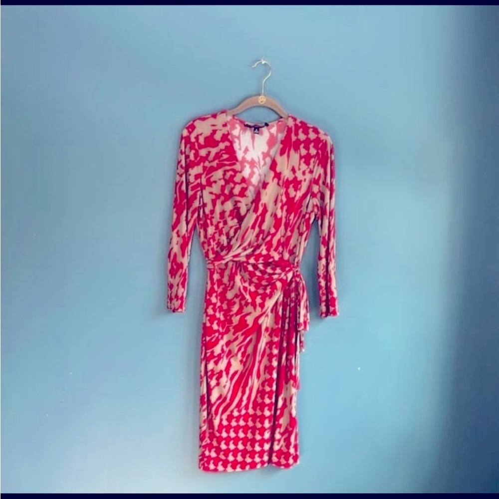 Nine West red and tan cross top long sleeve dress women’s size 6‎